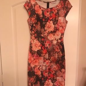 Super cute scuba body-con dress